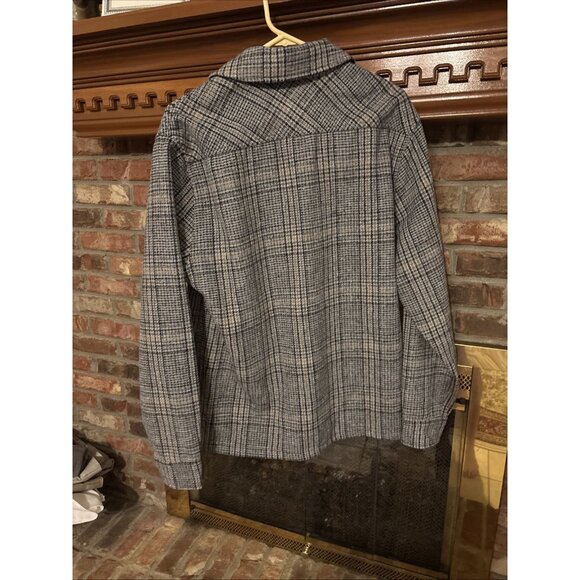 And Now This Heavy Gray Button Down Shirt Size Medium NWT - Picture 3 of 8